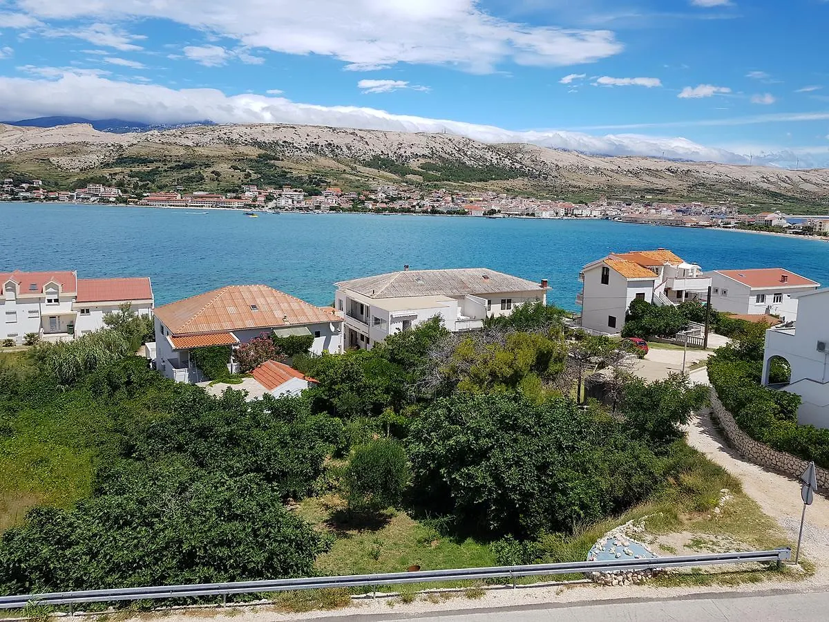 Oceanus Deny 2*, Pag Town Croatia